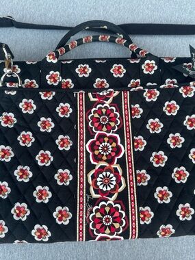 Vera Bradley Pirouette Print Hard-Sides Computer Bag w/adjustable shoulder strap